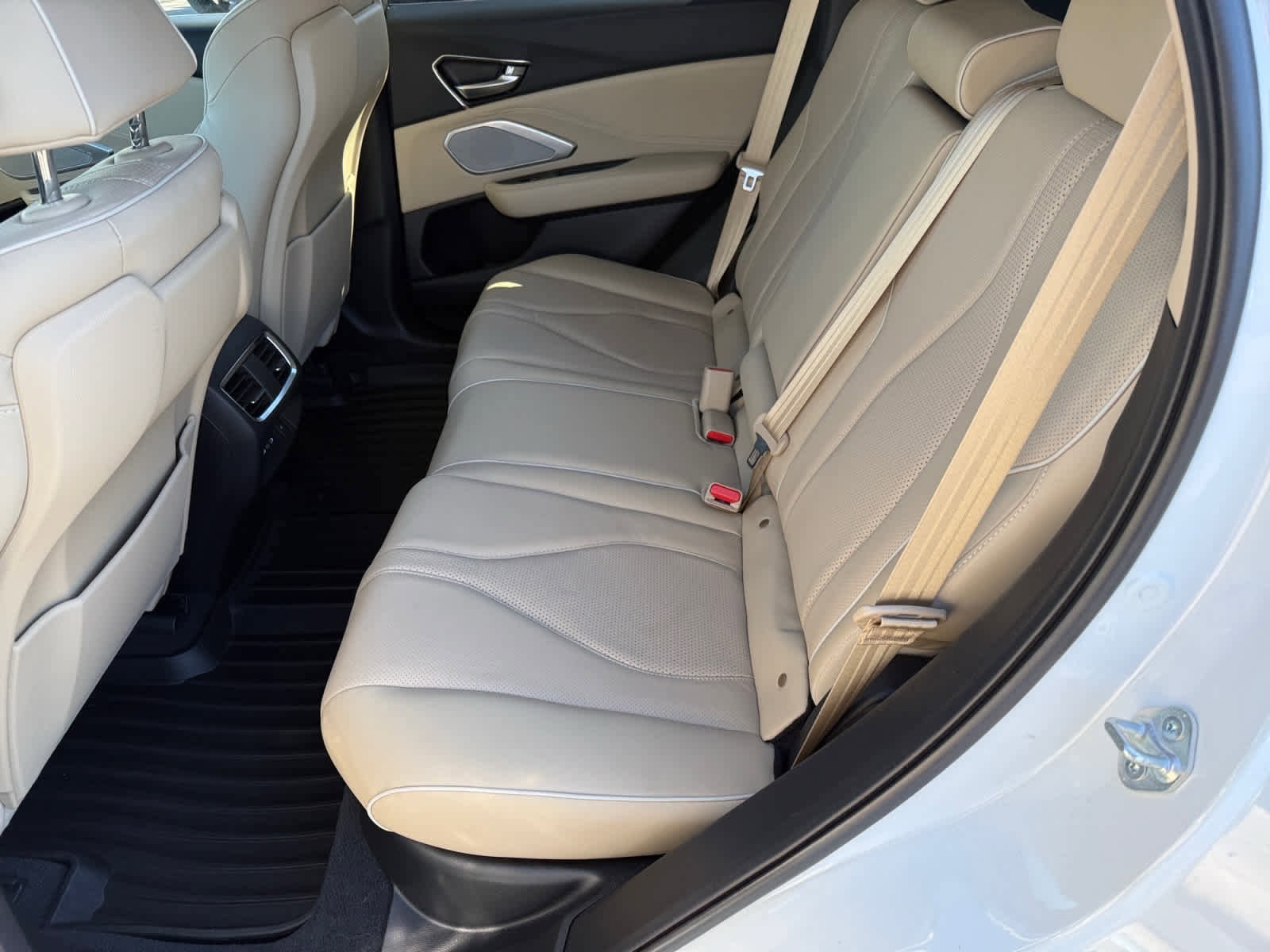 Used 2022 Acura RDX w/Advance Package image 11