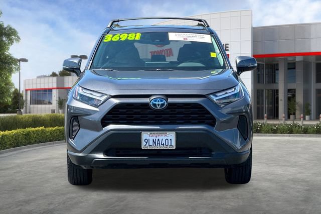 Certified 2024 Toyota RAV4 LE AWD/4WD image 11