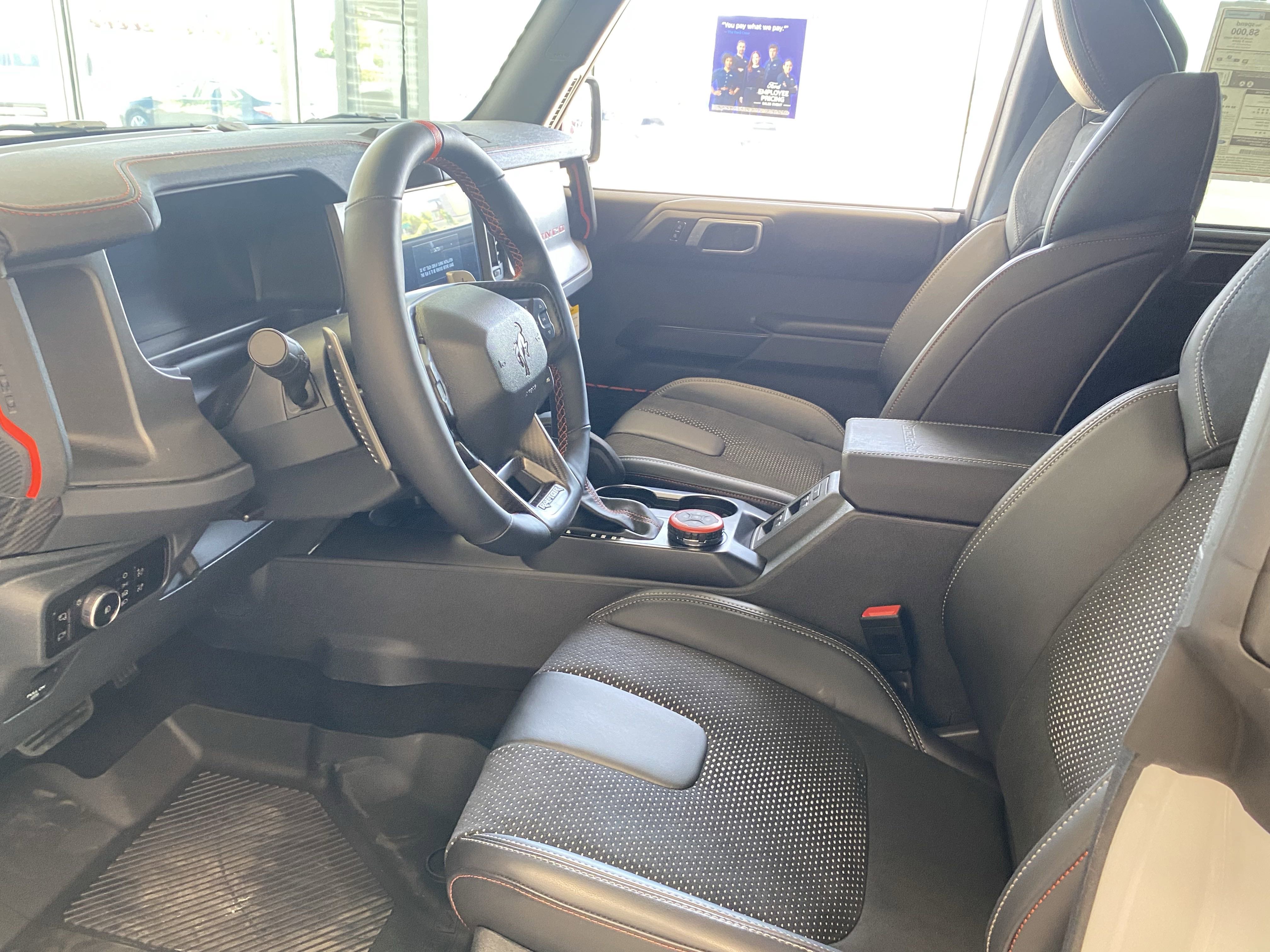 New 2025 Ford Bronco Raptor w/ Interior Carbon Fiber Pack image 8