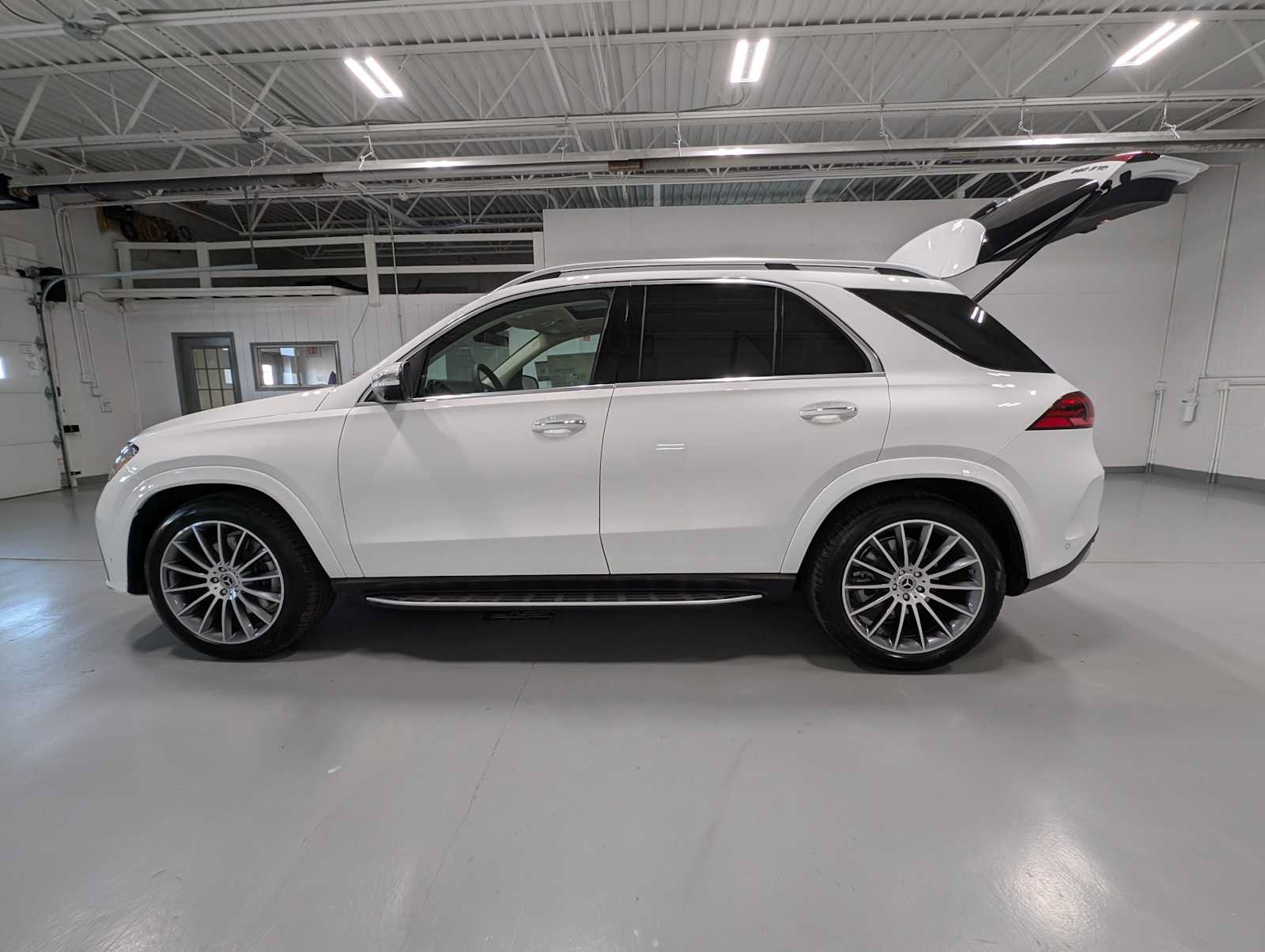 New 2026 Mercedes-Benz GLE 350 4MATIC image 10