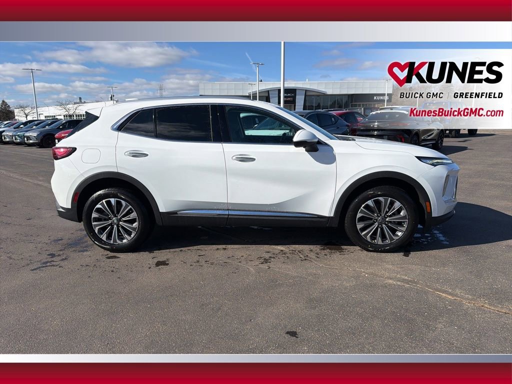 New 2026 Buick Envision Preferred image 2