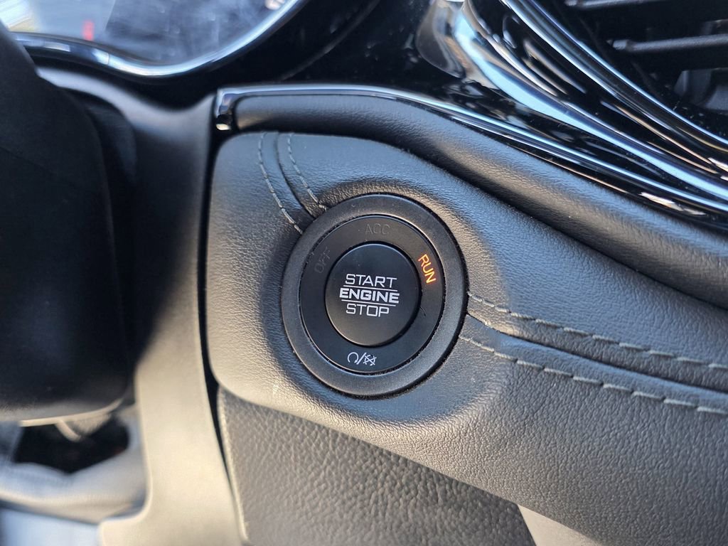 Used 2021 Dodge Durango GT image 23