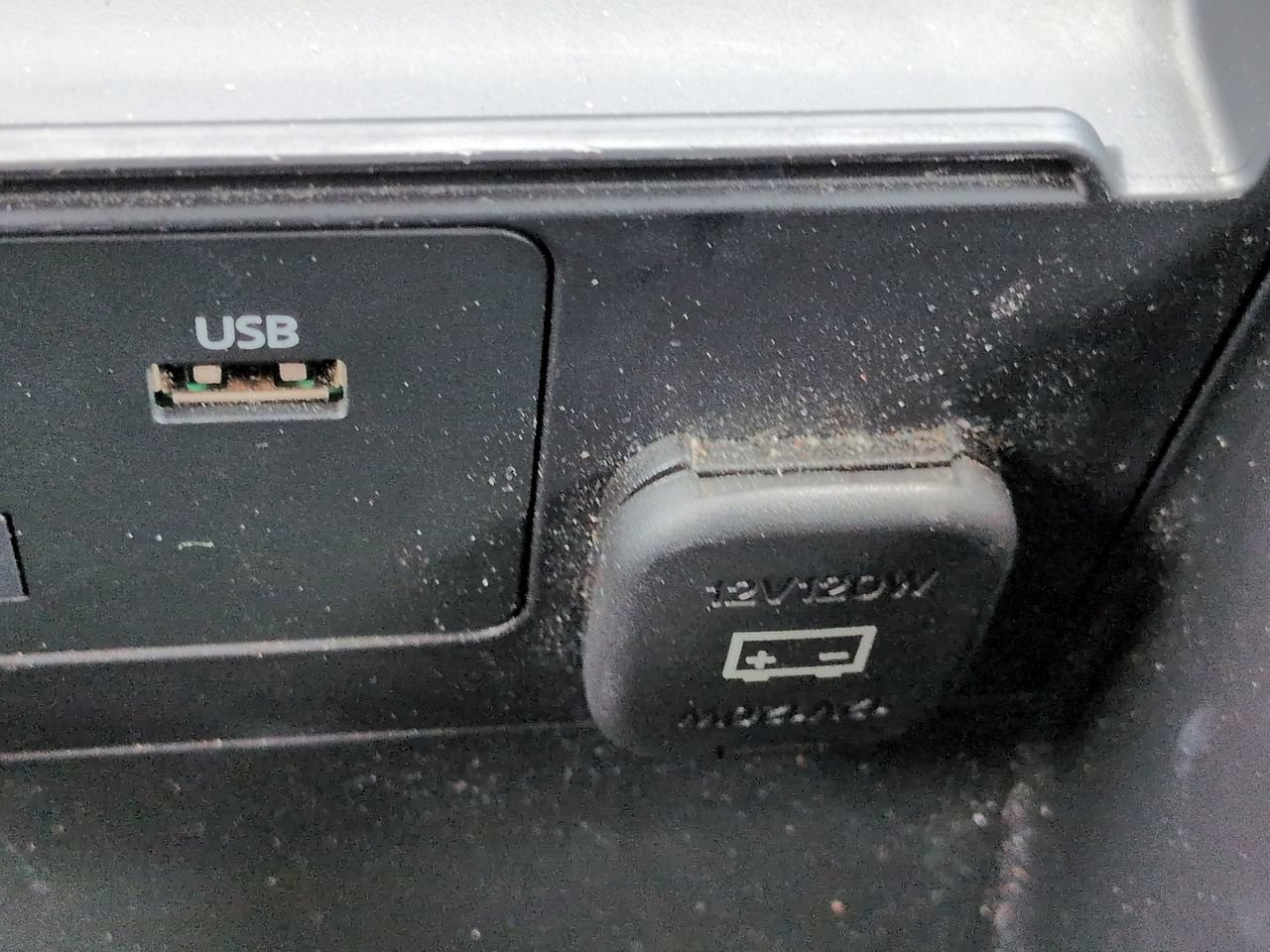 Used 2021 MAZDA MAZDA3 s FWD image 21
