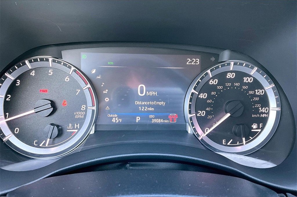 Used 2024 Toyota Highlander XLE image 18