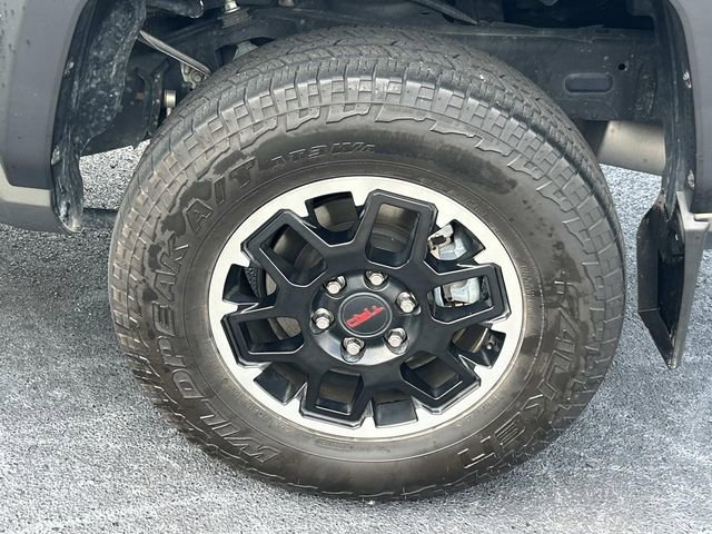Used 2024 Toyota Tacoma TRD Off-Road w/ TRD Off Road Upgrade Package AWD/4WD image 13