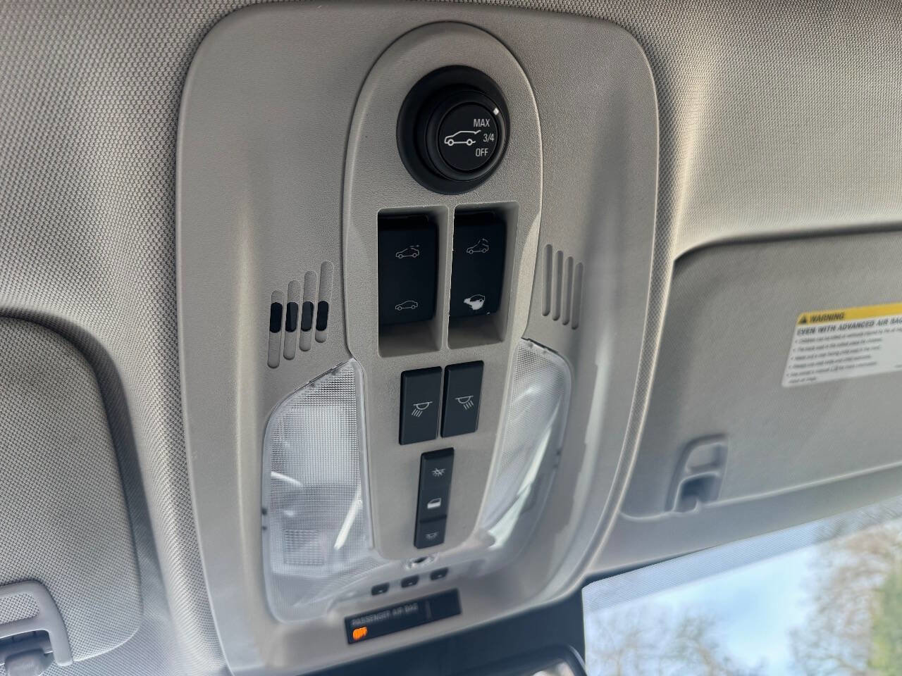 Used 2013 Chevrolet Equinox LTZ image 27