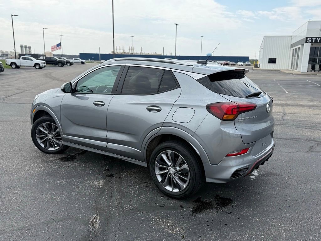 Used 2023 Buick Encore GX Select w/ Sport Touring Package image 3