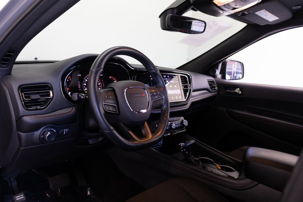 Used 2024 Dodge Durango R/T w/ Blacktop Package image 18