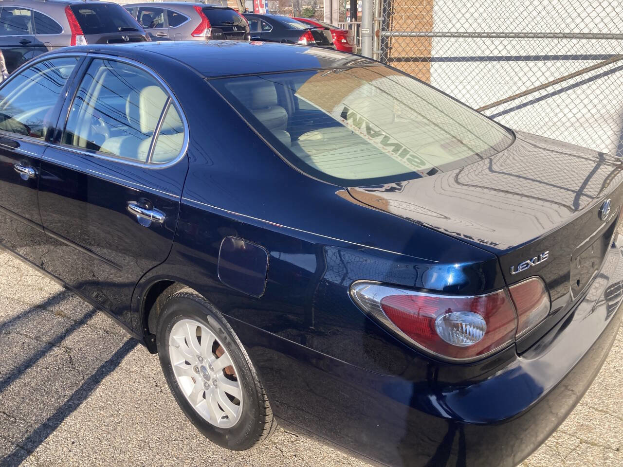 Used 2004 Lexus ES 330 image 7
