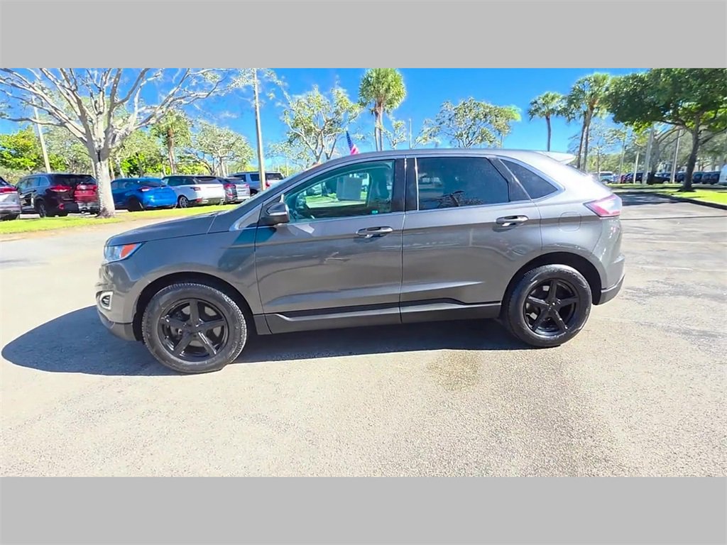 Used 2018 Ford Edge SEL w/ Equipment Group 201A image 53