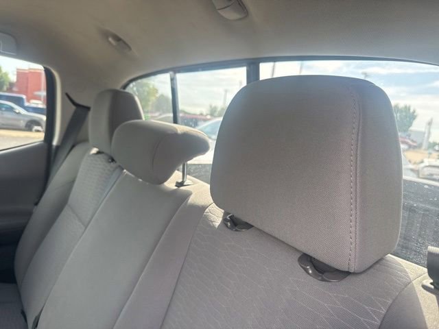 Used 2019 Toyota Tacoma SR w/ SR Convenience Package RWD image 8
