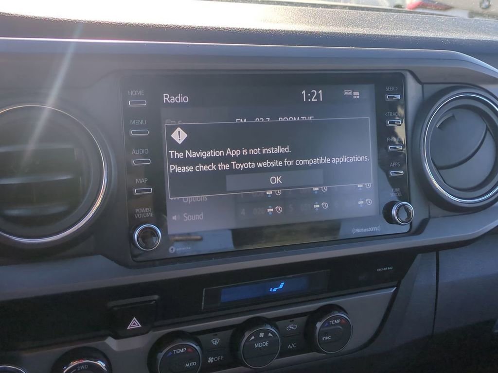 Used 2023 Toyota Tacoma TRD Sport w/ Black Out Package (TMS) image 20