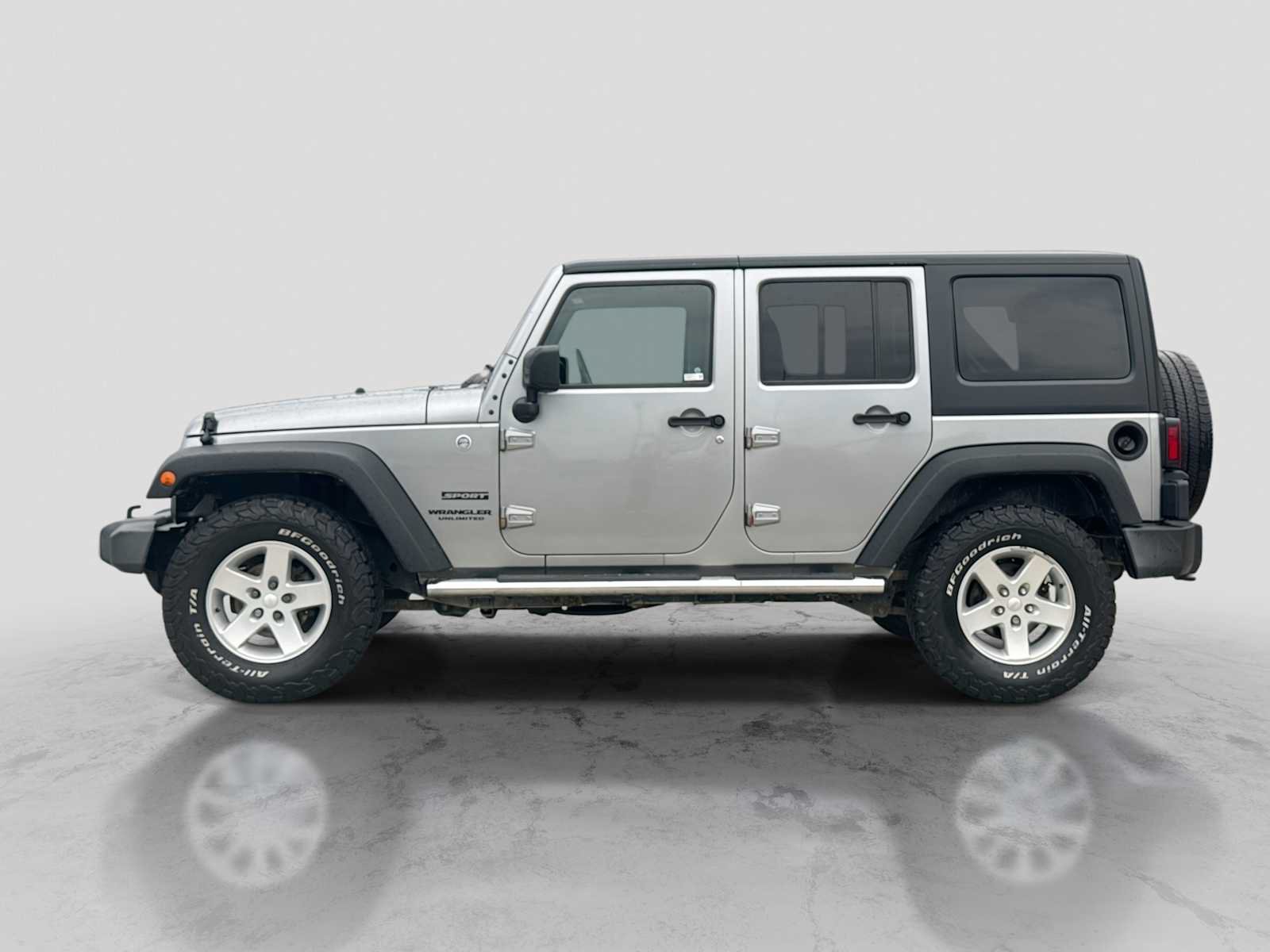 Used 2016 Jeep Wrangler Unlimited Sport w/ Quick Order Package 24S AWD/4WD image 3