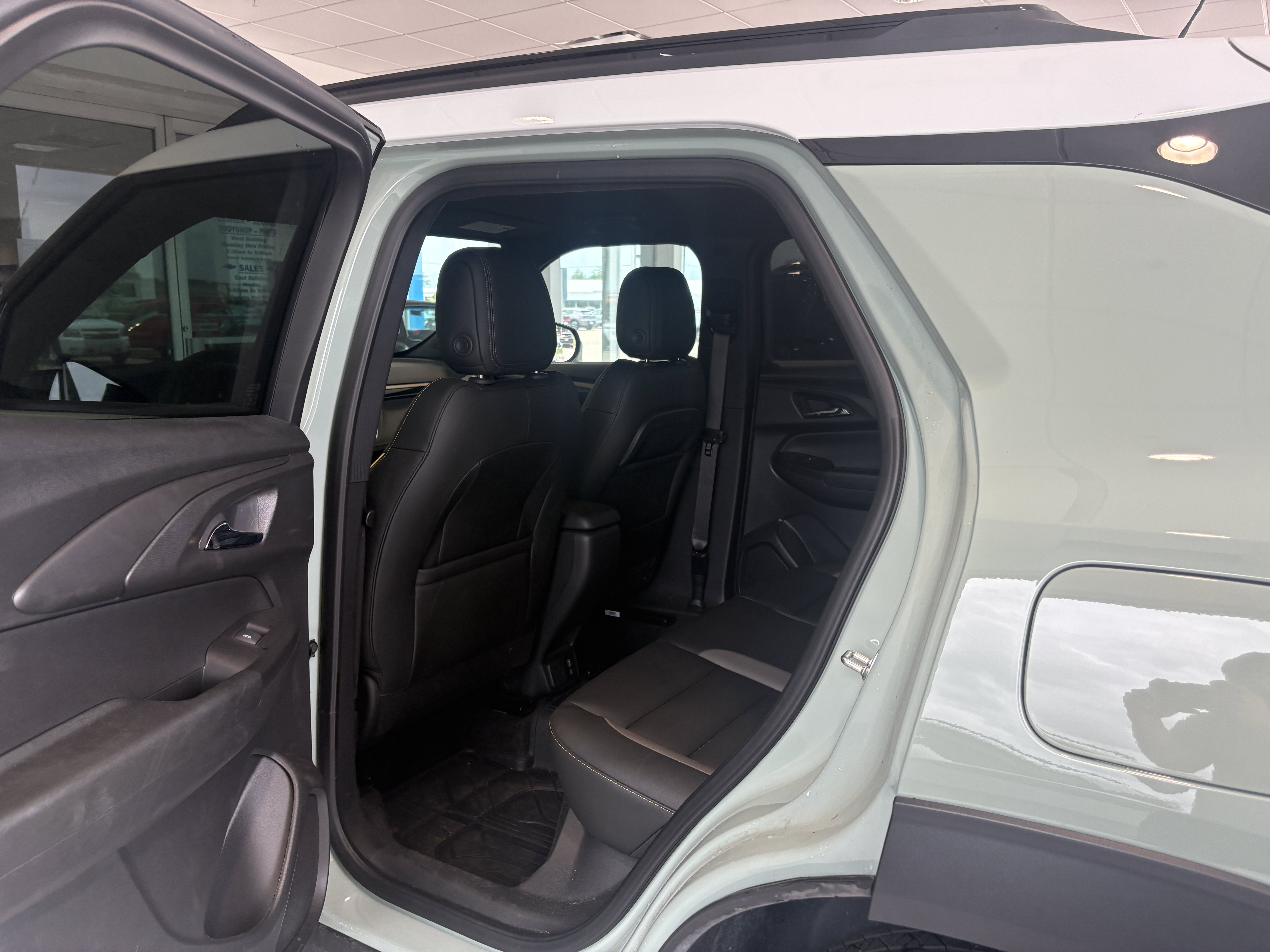 Used 2025 Chevrolet TrailBlazer ACTIV w/ Convenience Package AWD/4WD image 21