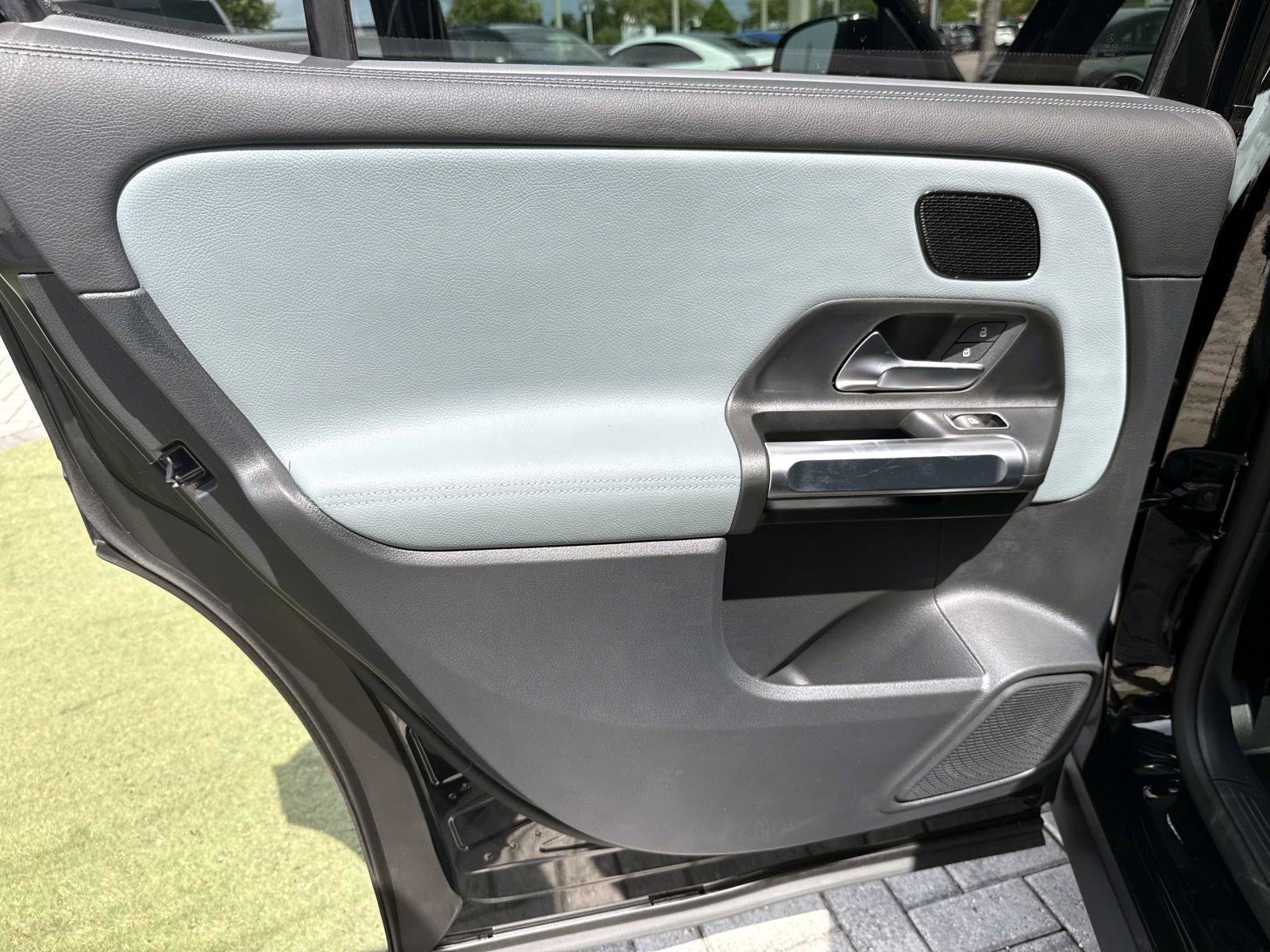 New 2026 Mercedes-Benz GLB 250 image 12