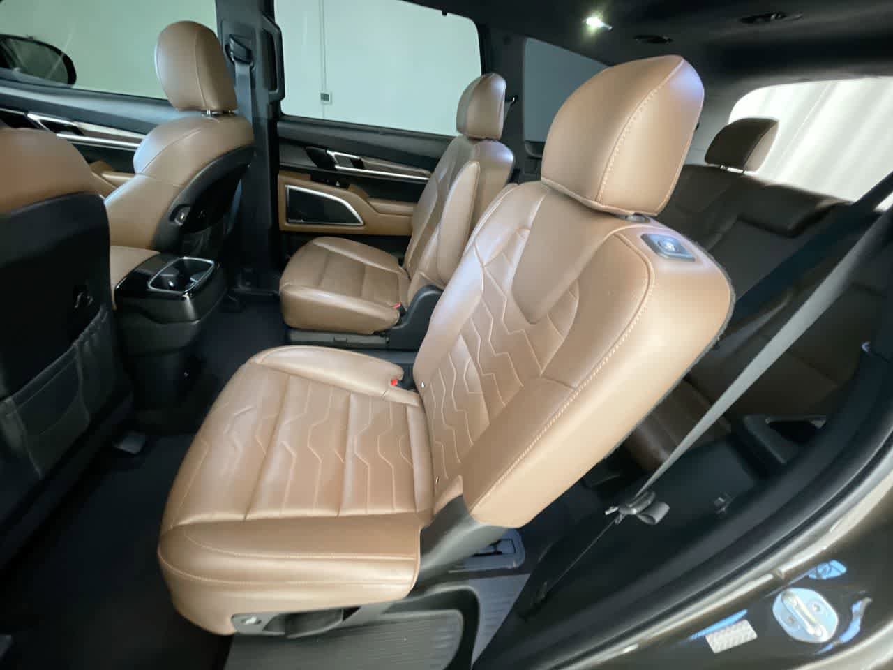 Used 2021 Kia Telluride SX w/ SX Prestige Package AWD/4WD image 23