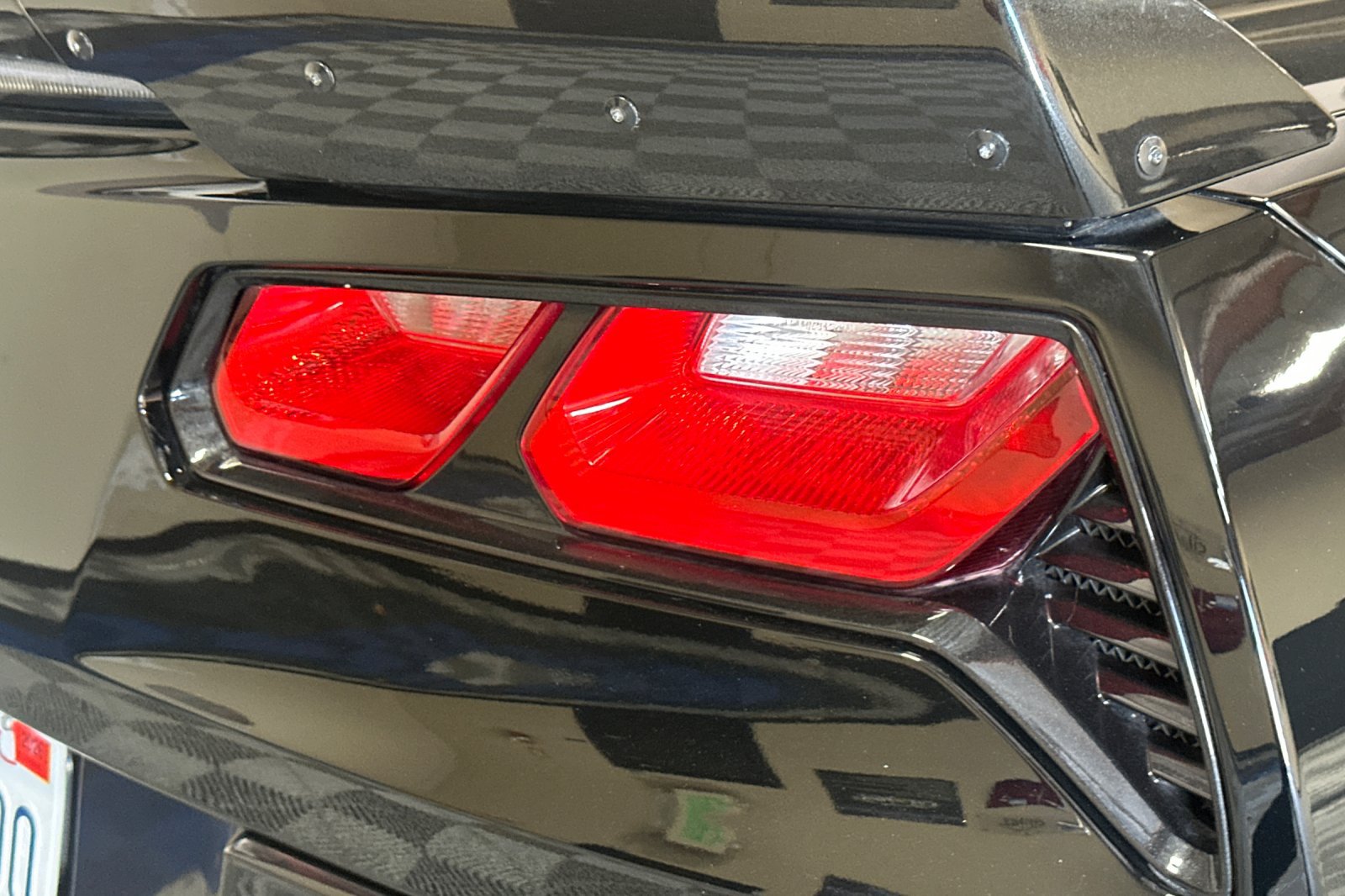 Used 2018 Chevrolet Corvette Grand Sport RWD image 47
