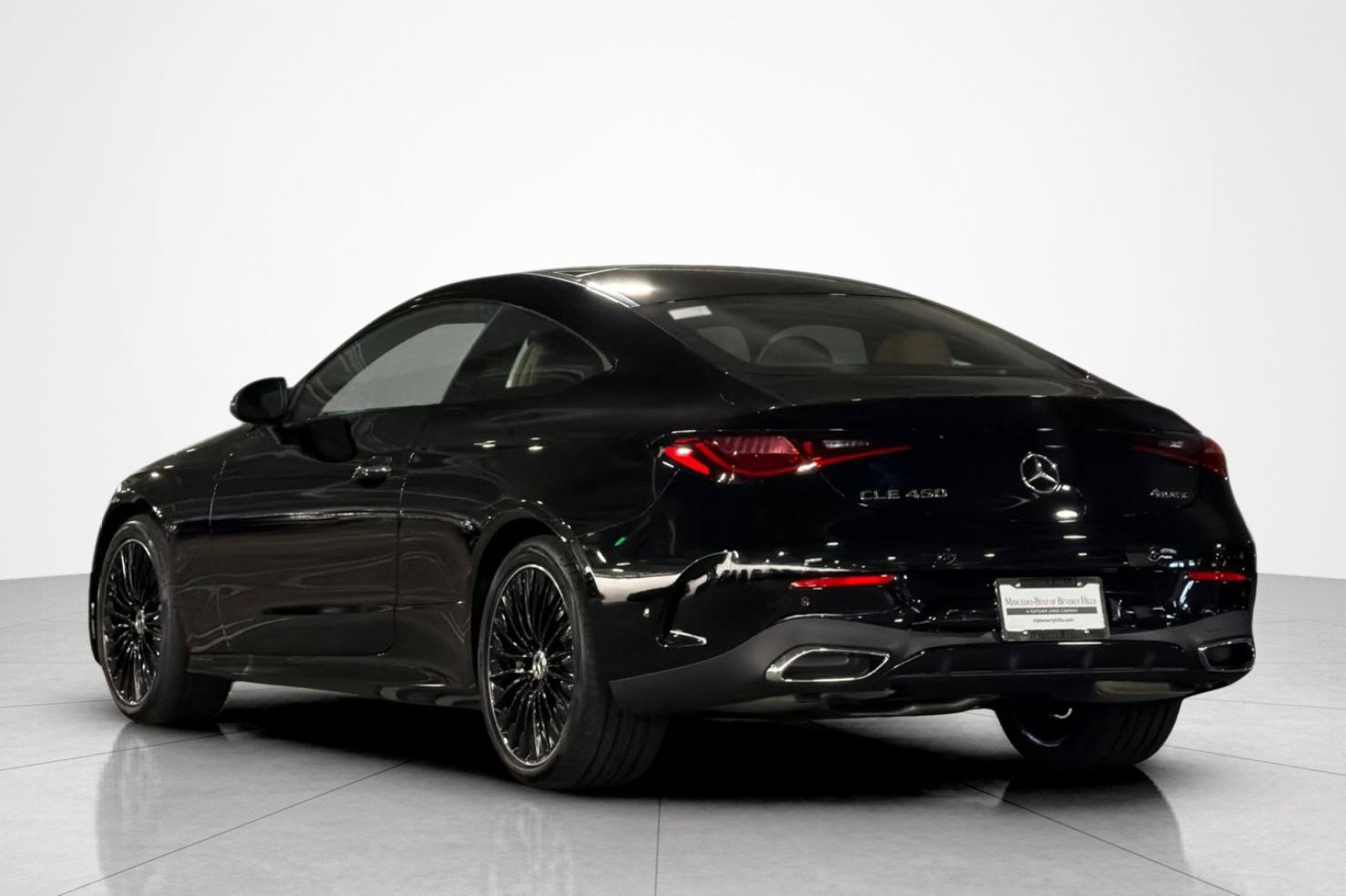 New 2026 Mercedes-Benz CLE 450 4MATIC Coupe image 3