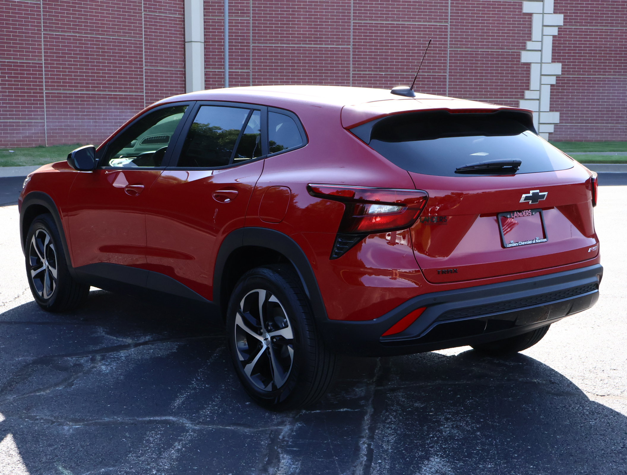 New 2026 Chevrolet Trax RS w/ Driver Confidence Package FWD image 7