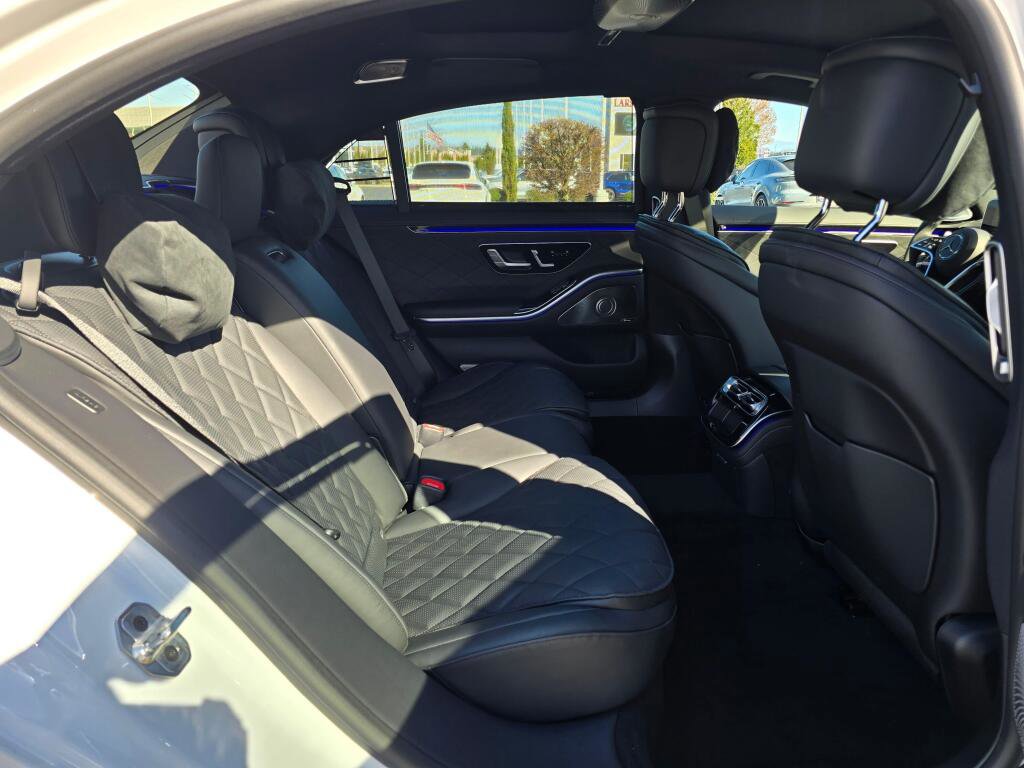 New 2026 Mercedes-Benz S 500 4MATIC image 23