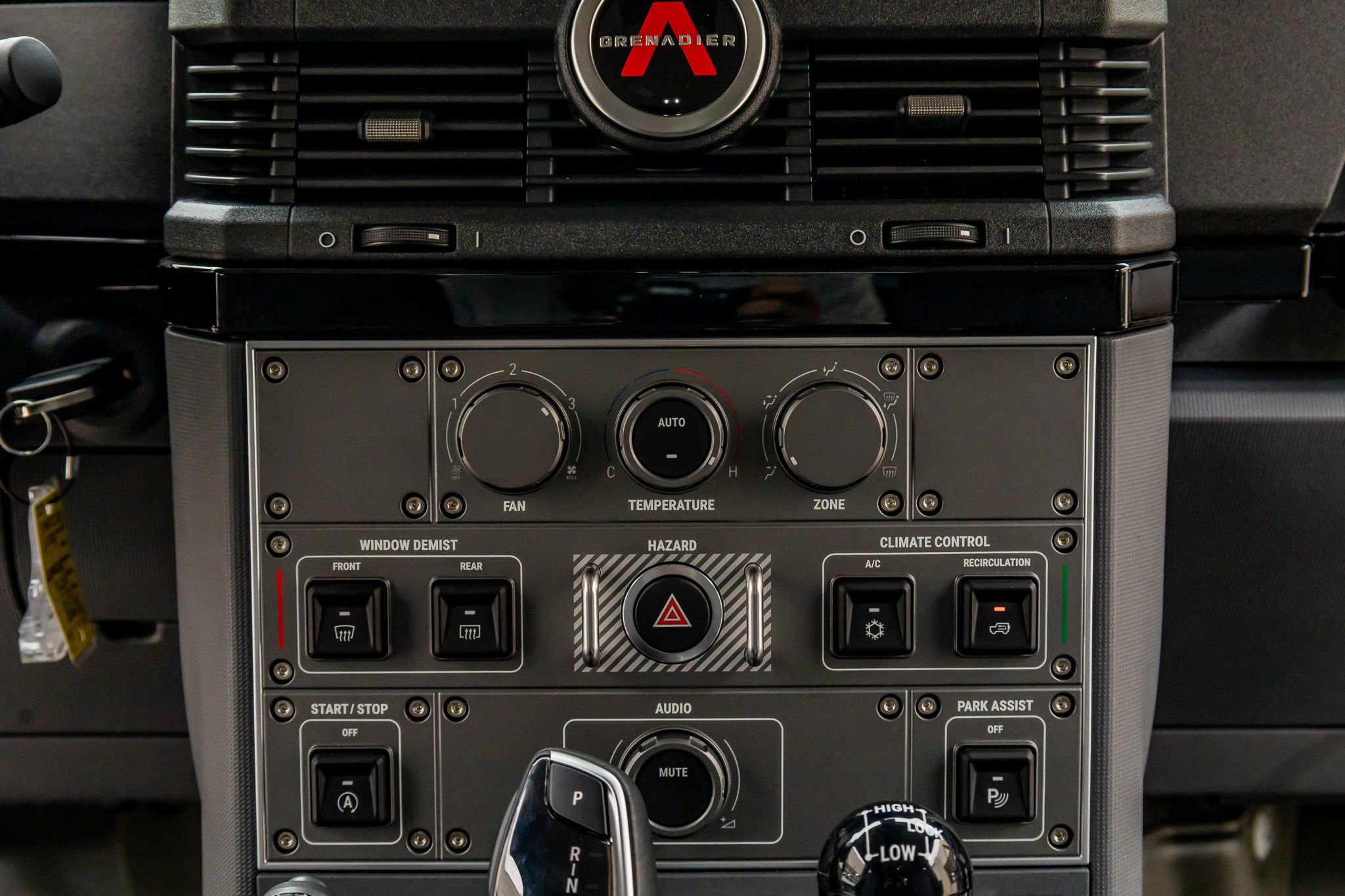 Used 2025 INEOS Grenadier AWD/4WD image 24