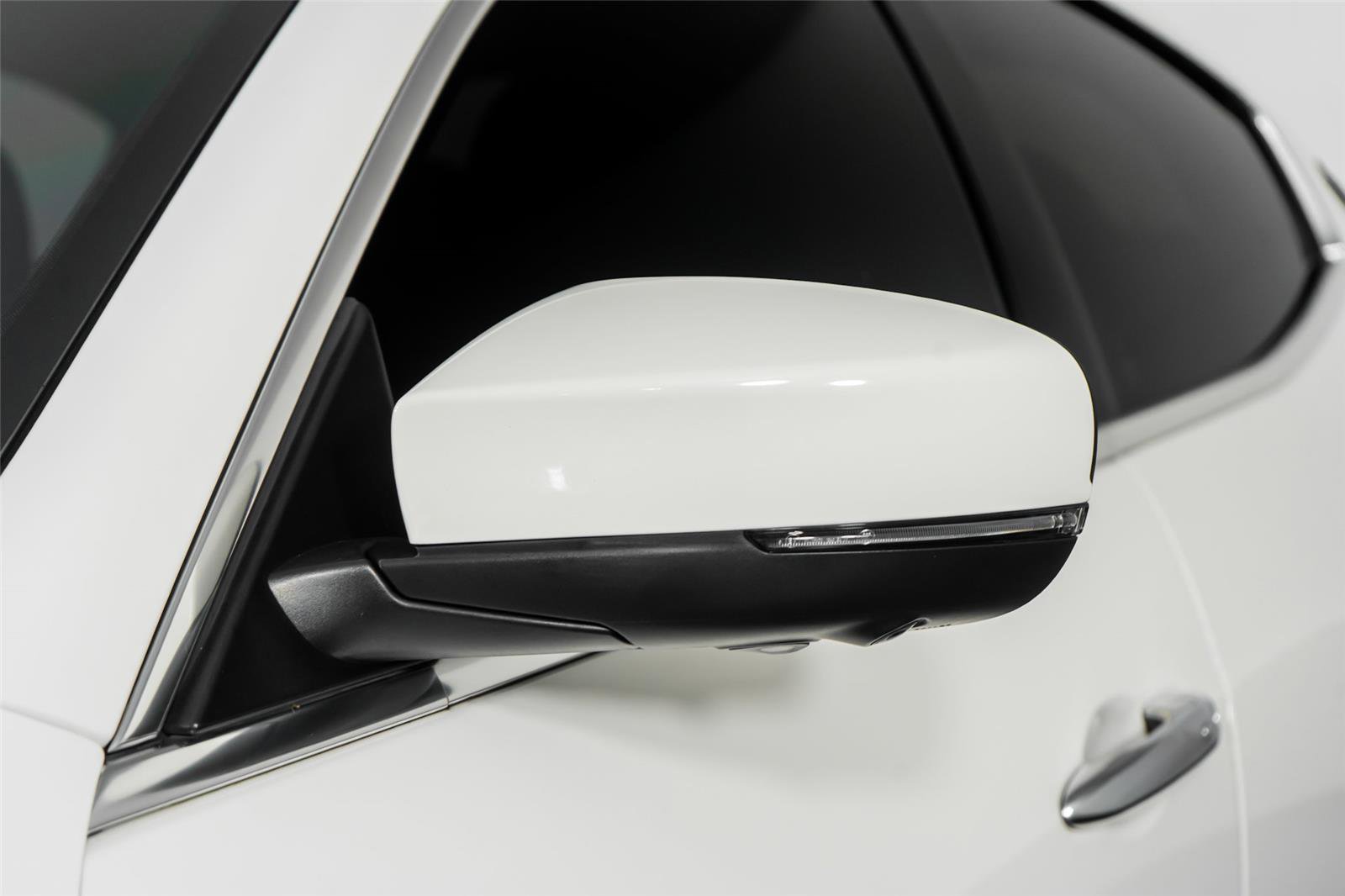 Used 2023 Maserati Ghibli Modena image 28