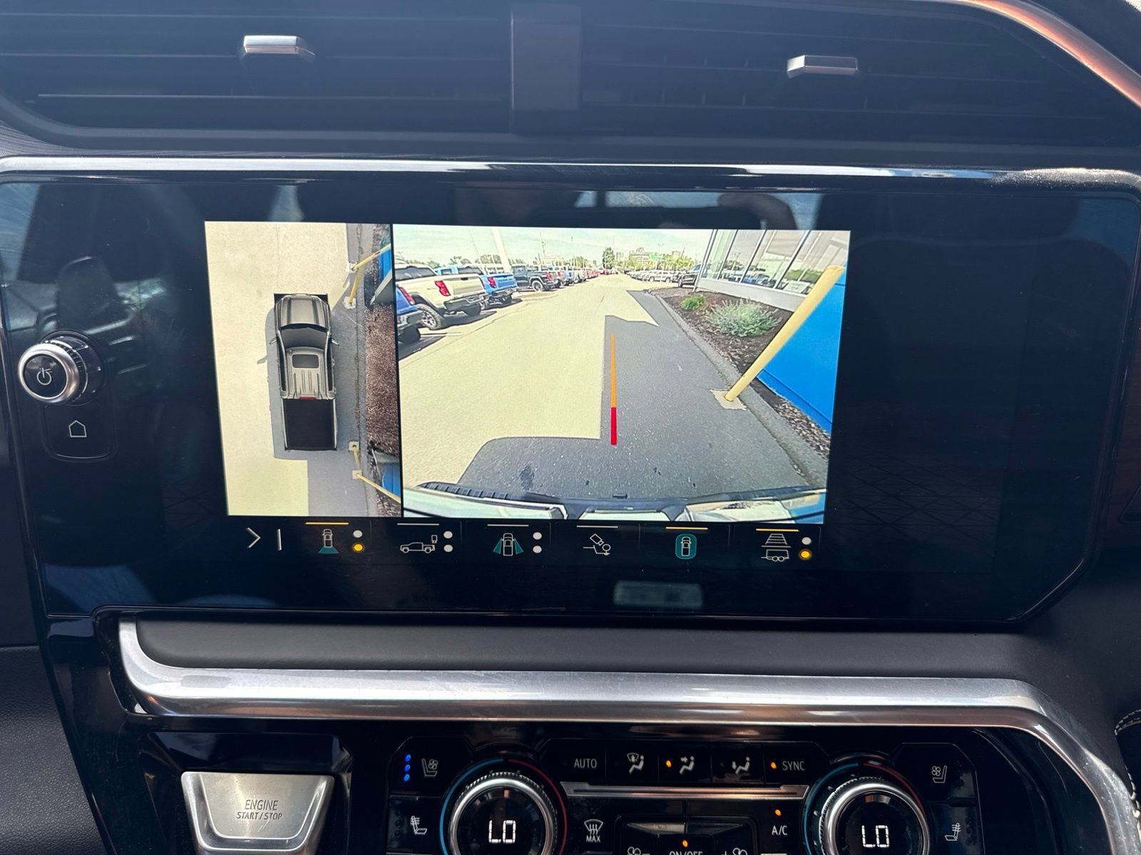 Used 2022 GMC Sierra 1500 Denali Ultimate AWD/4WD image 26