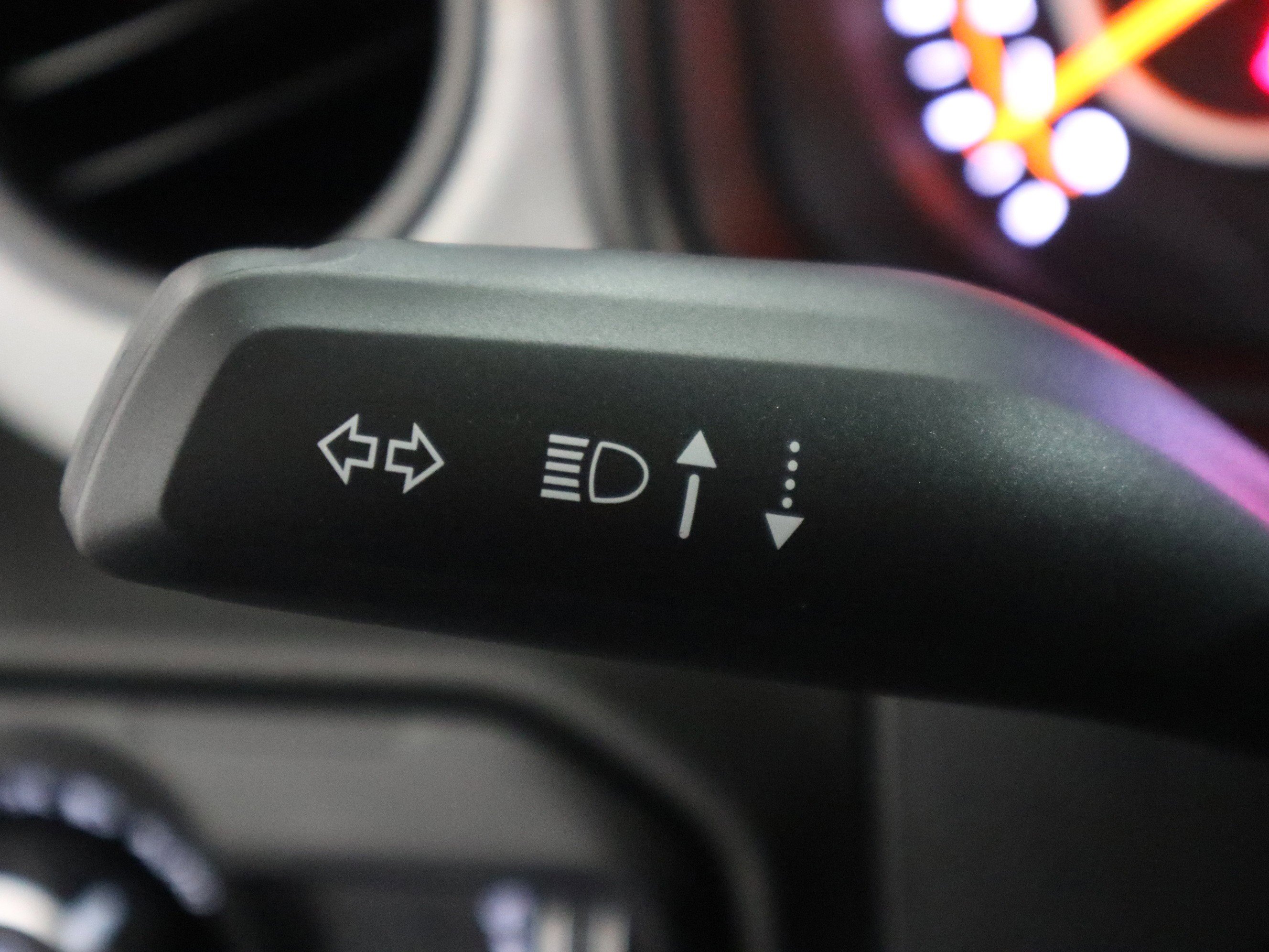 New 2025 Jeep Gladiator Sport AWD/4WD image 30