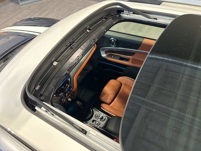 Used 2023 MINI Cooper Countryman SE w/ Storage Package image 49