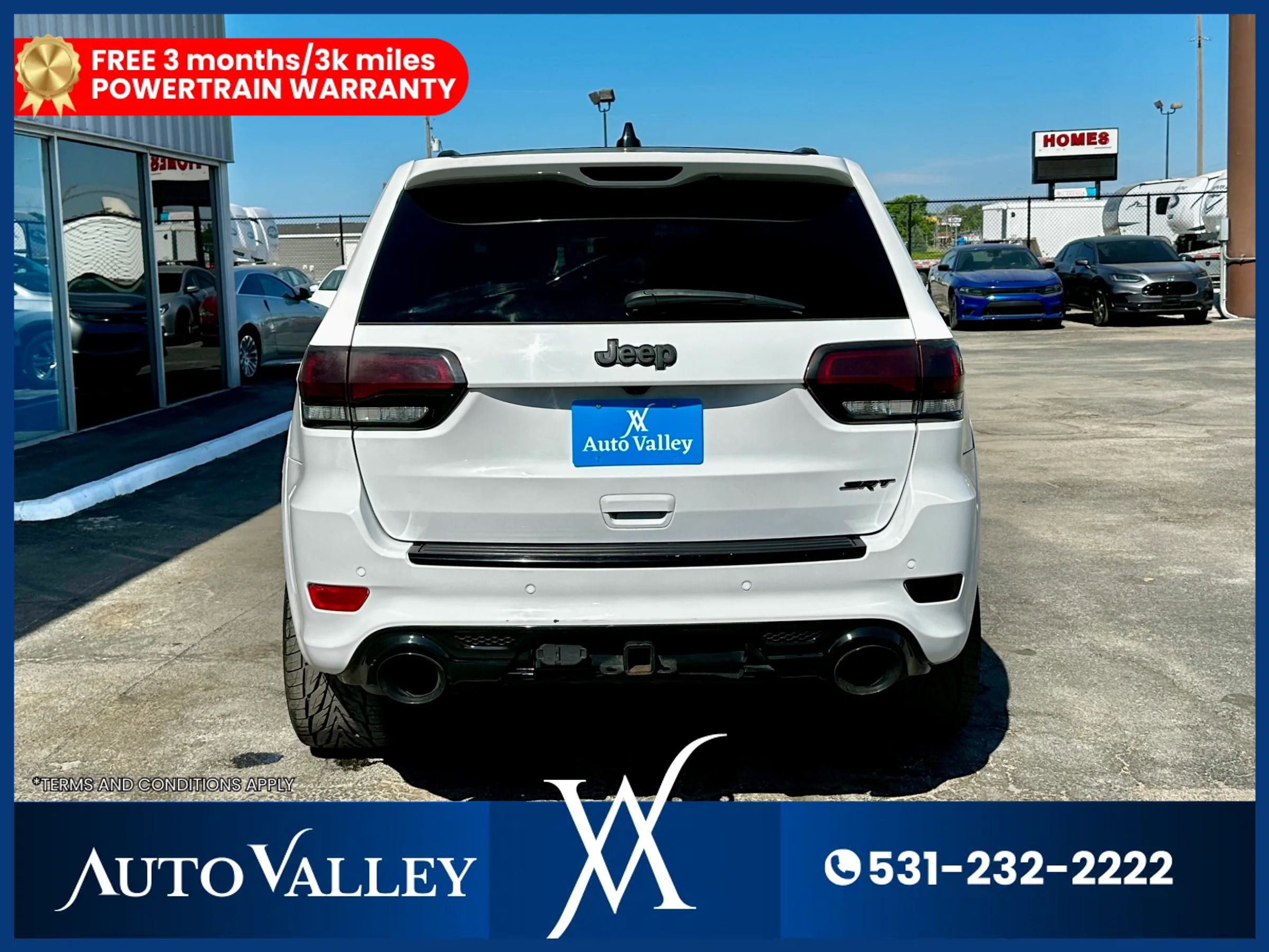 Used 2018 Jeep Grand Cherokee SRT image 6