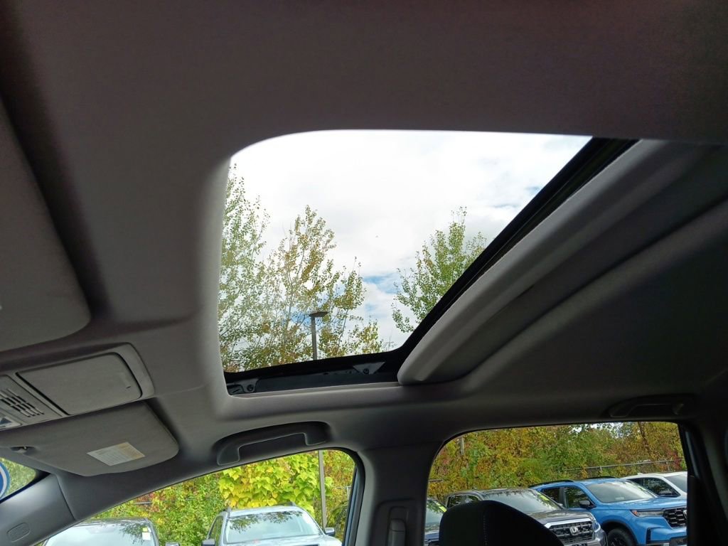 Used 2022 Honda CR-V EX image 23