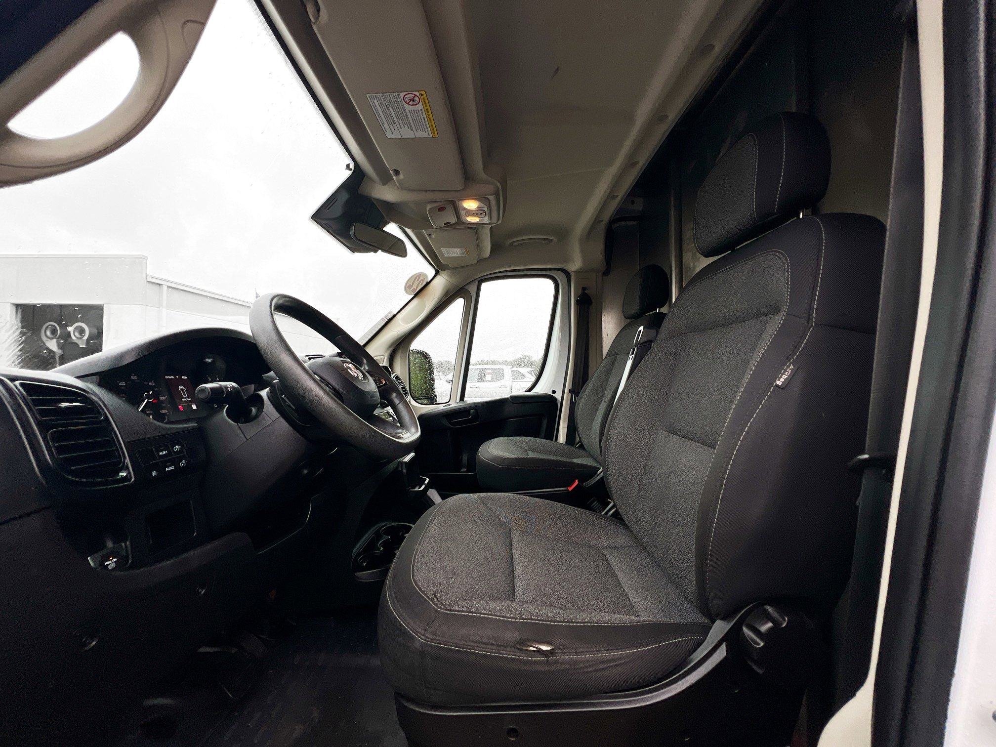 Used 2022 RAM ProMaster 2500 w/ Convenience Group image 14