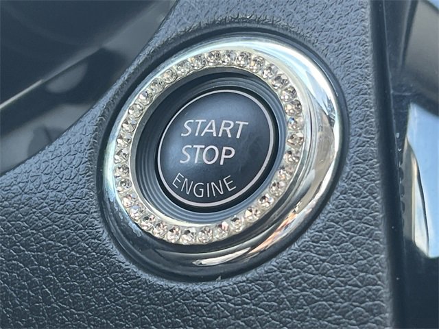 Used 2020 Nissan Rogue Sport SV image 10