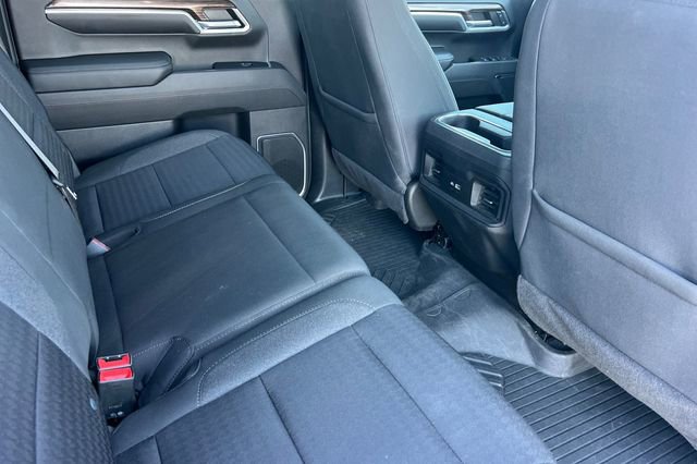 Used 2022 Chevrolet Silverado 1500 LT AWD/4WD image 18