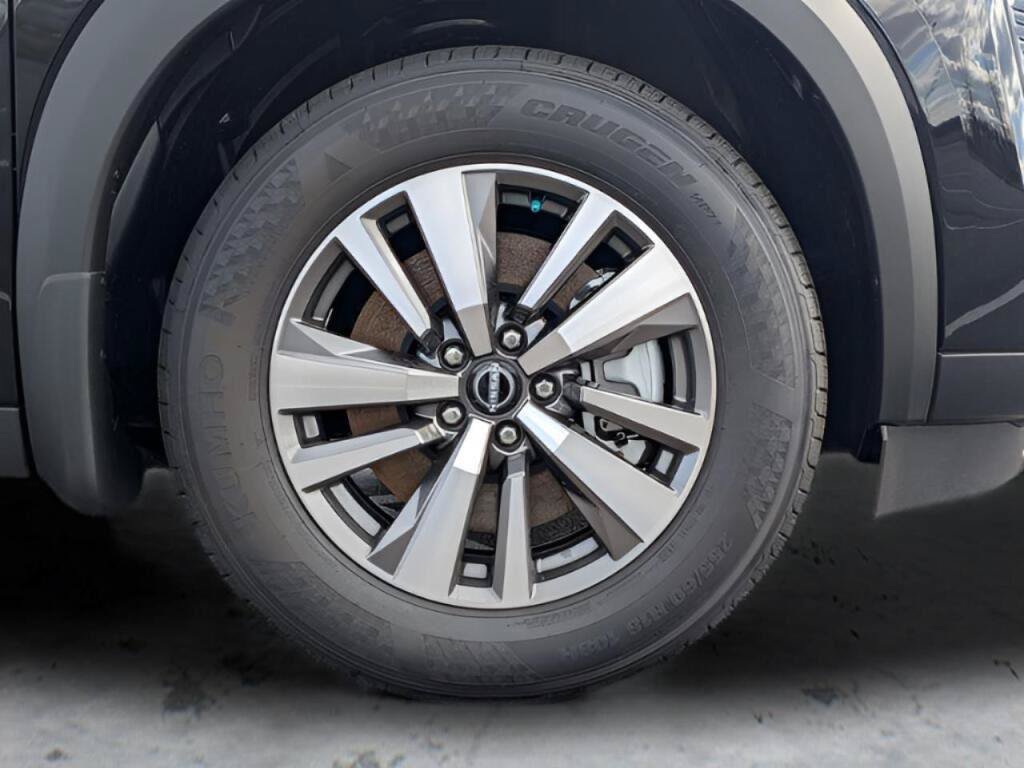 Used 2026 Nissan Pathfinder SL AWD/4WD image 8