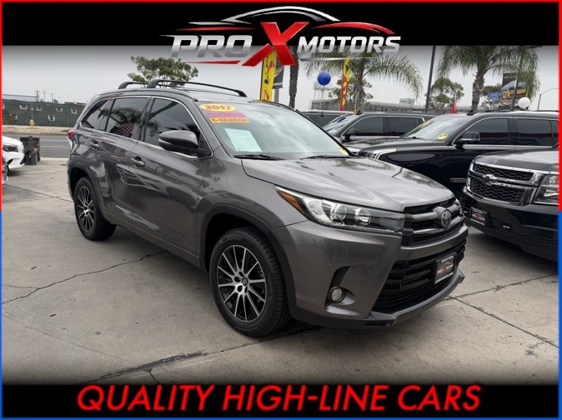 Used 2017 Toyota Highlander SE