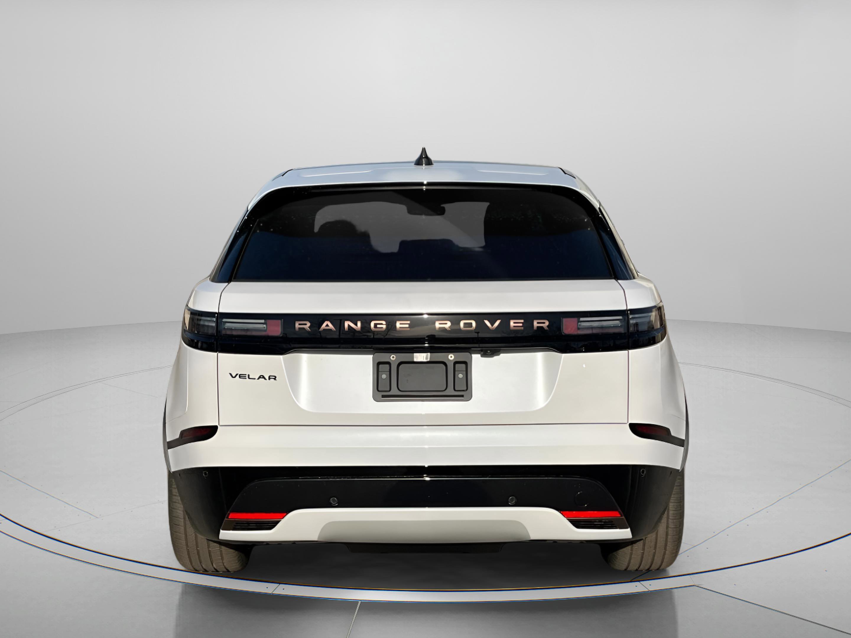 New 2026 Land Rover Range Rover Velar Autobiography image 7
