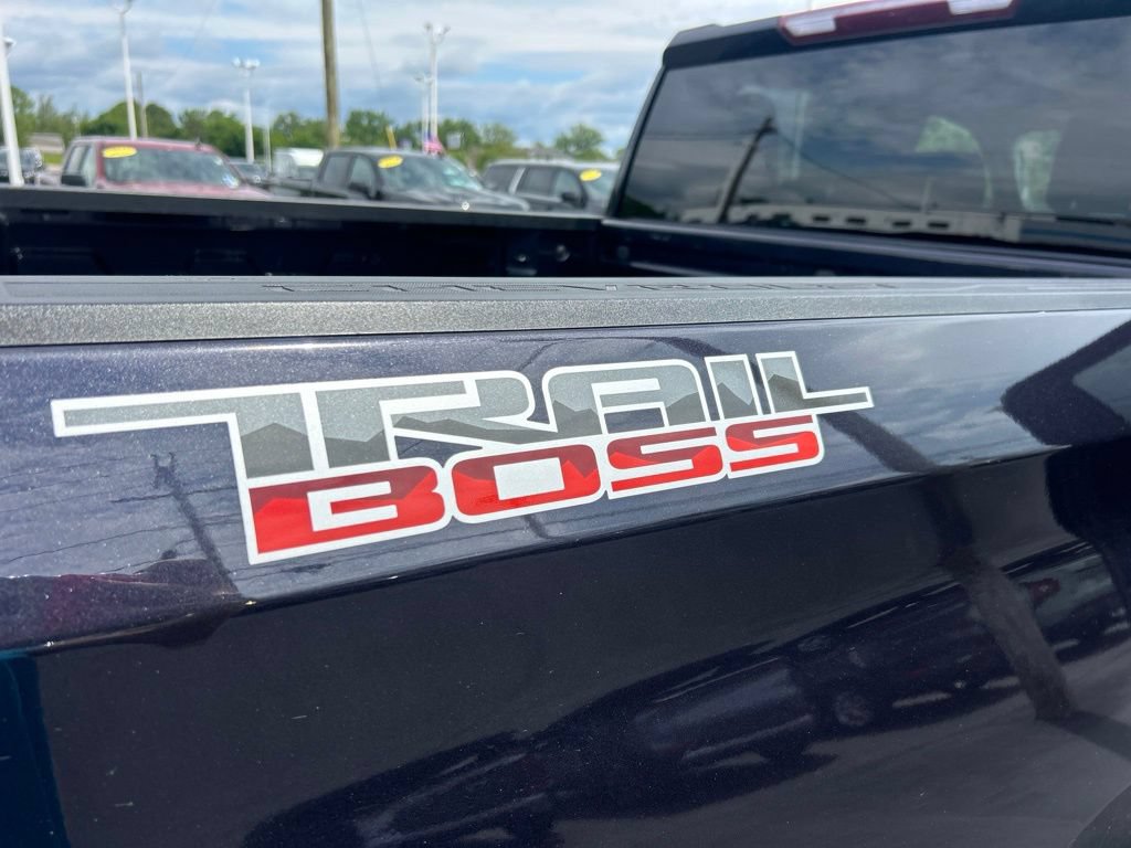 Certified 2023 Chevrolet Silverado 1500 LT Trail Boss AWD/4WD image 27
