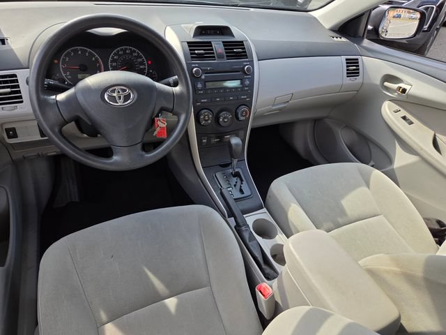 Used 2013 Toyota Corolla L FWD image 8