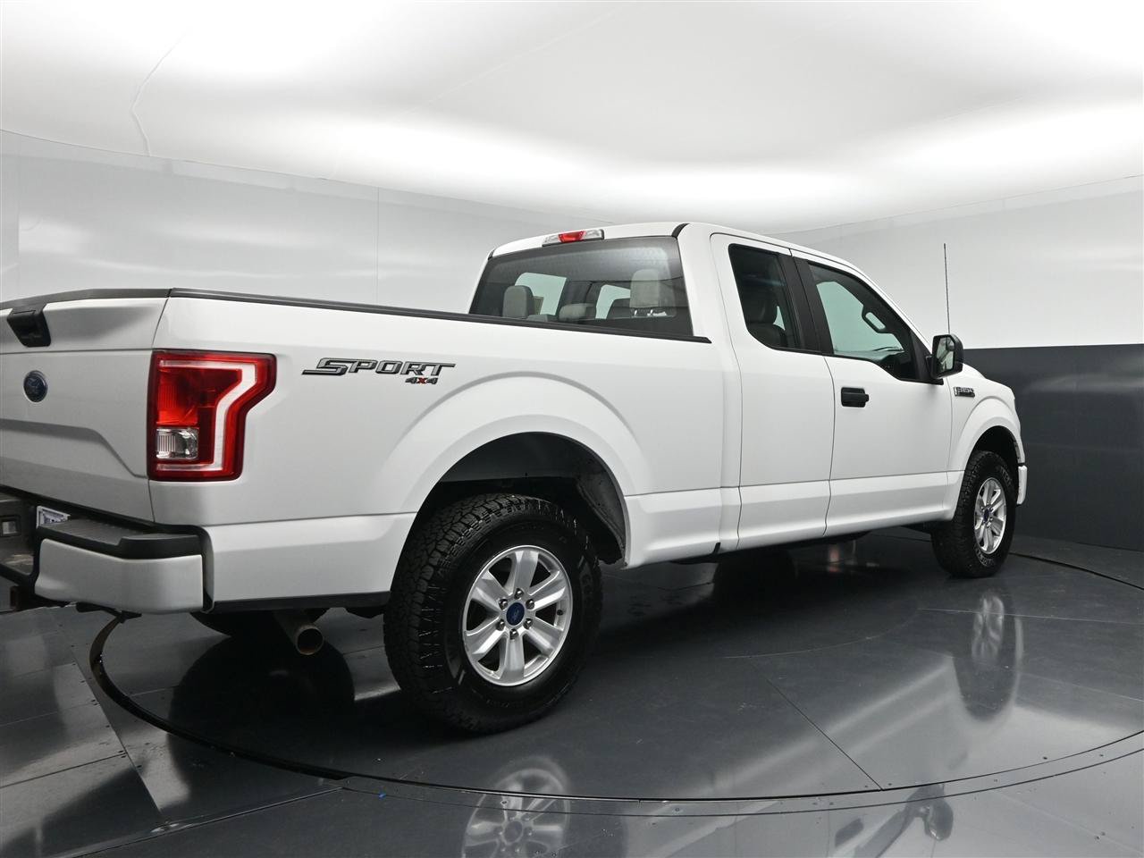 Used 2017 Ford F150 XL w/ Equipment Group 101A Mid AWD/4WD image 6