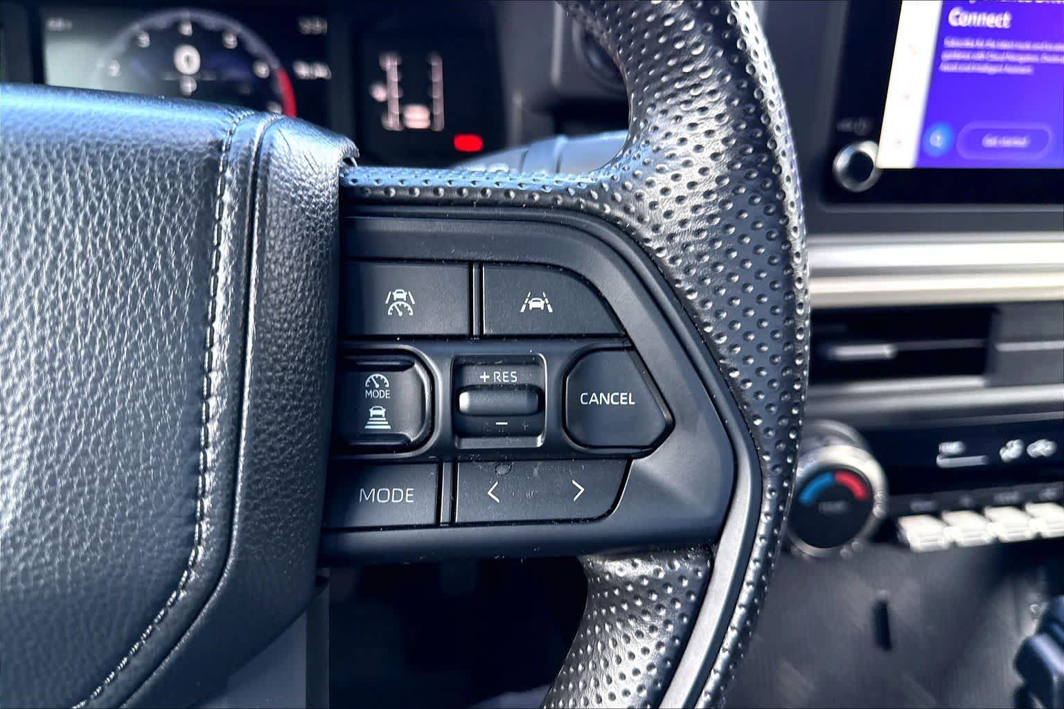 Used 2025 Toyota Tacoma SR5 AWD/4WD image 24