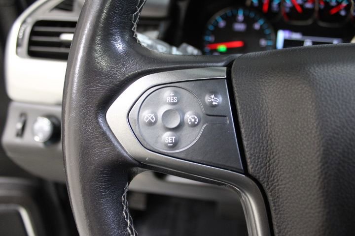 Used 2020 Chevrolet Suburban LT image 41