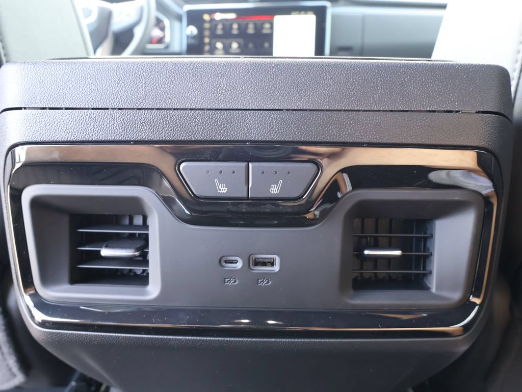 New 2026 GMC Sierra 1500 AT4 w/ AT4 Premium Package AWD/4WD image 31