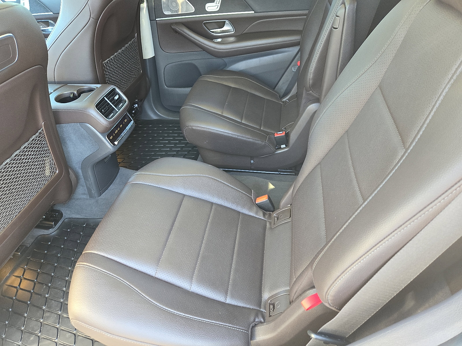 Used 2020 Mercedes-Benz GLS 450 4MATIC image 12