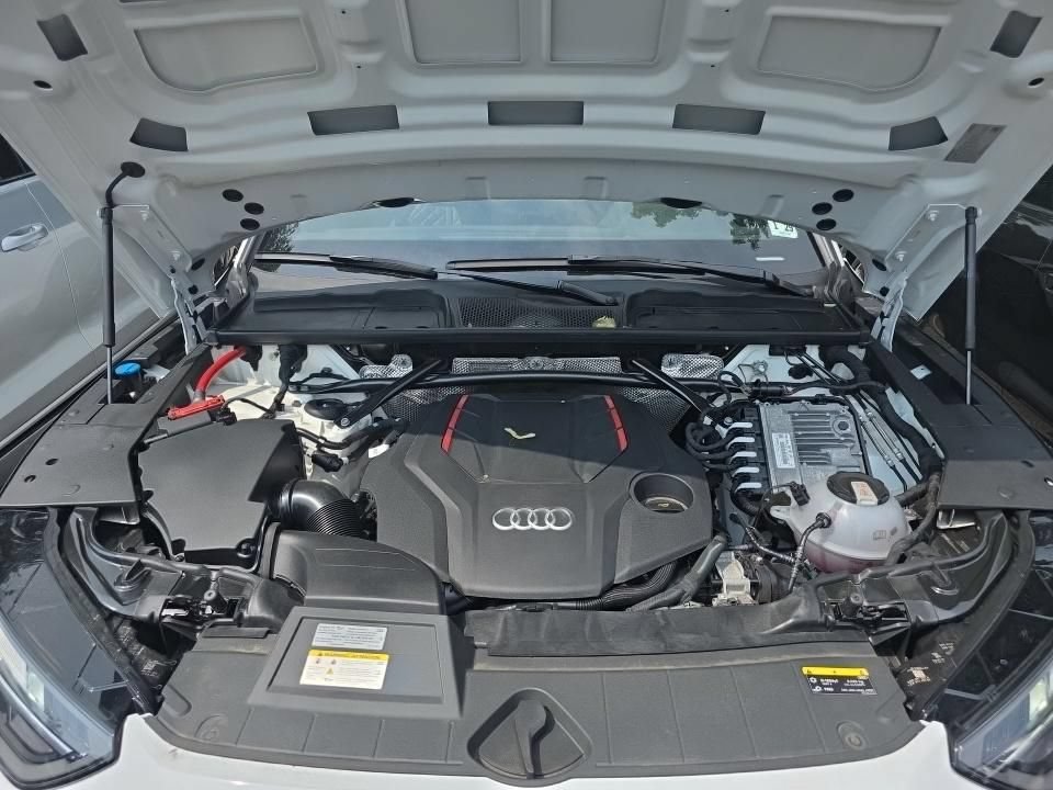 Used 2024 Audi SQ5 Premium Plus AWD/4WD image 16