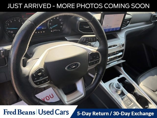 Used 2021 Ford Explorer XLT w/ Equipment Group 202A image 11