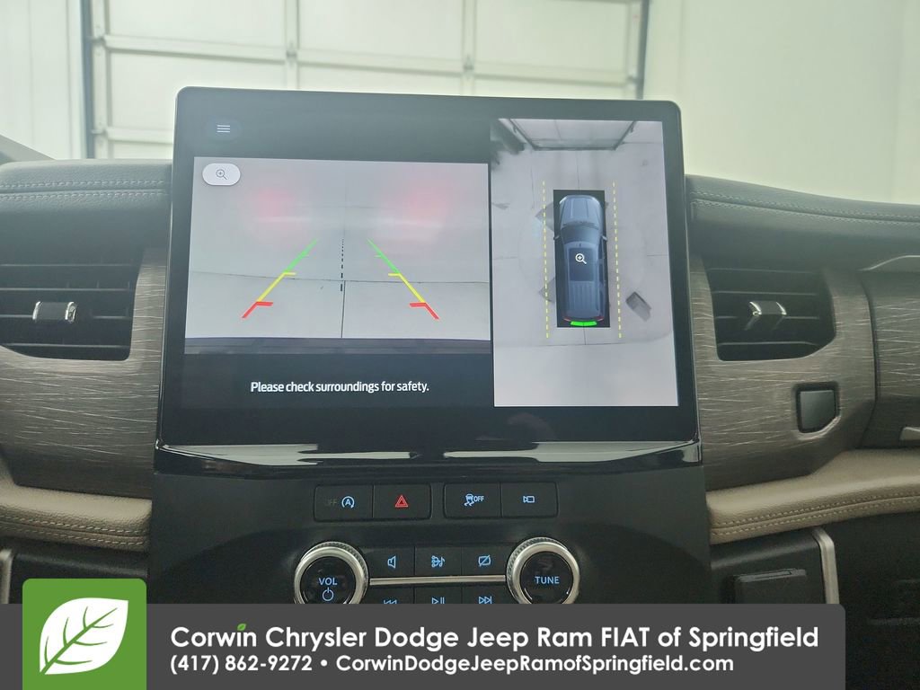 Used 2024 Ford Expedition Max Limited image 25