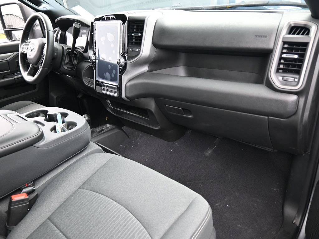 Used 2024 RAM 3500 Tradesman image 39