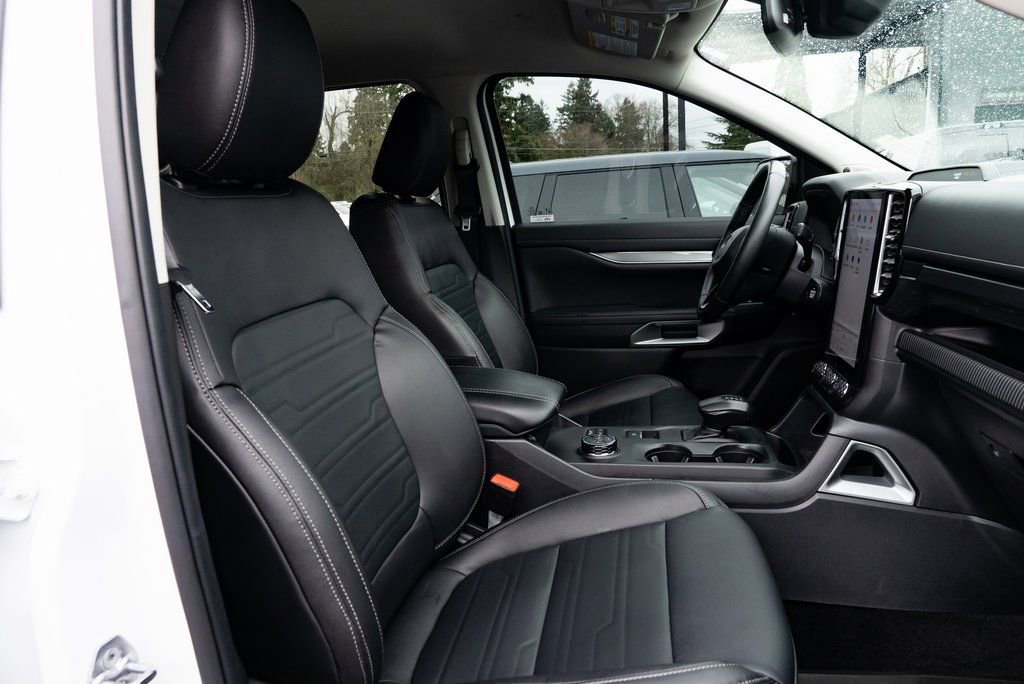 Used 2024 Ford Ranger Lariat w/ FX4 Off-Road Package image 24