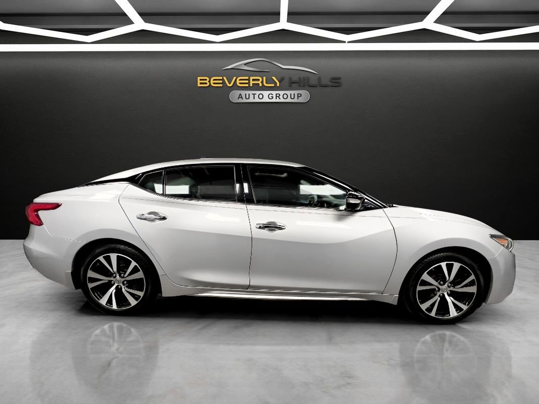 Used 2018 Nissan Maxima Platinum image 6